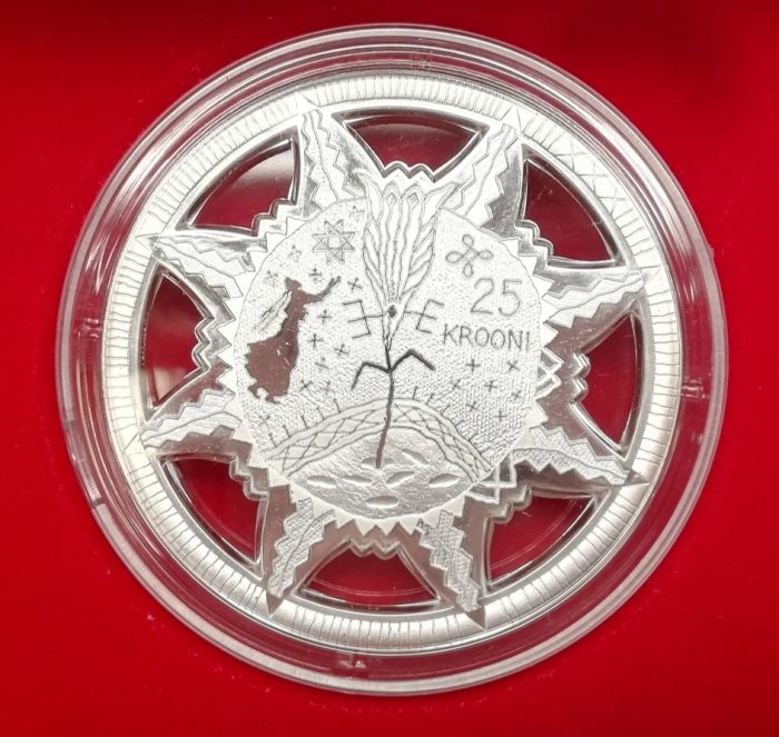 Silver coin 2010 - History of Estonia. Certificate number 00023! - Image 2