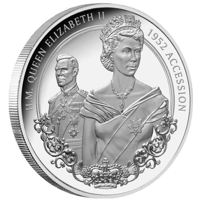 Moneda de Plata de 5$ Tokelau 2022 – Acceso al Trono de Su Majestad la Reina Isabel II en 1952 - Imagen 1