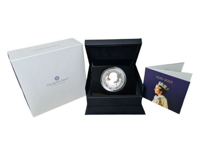 Moneda de Plata de 10 Libras UK 2022 - Queen Elizabeth II Memorial - 5 oz Proof - Imagen 2