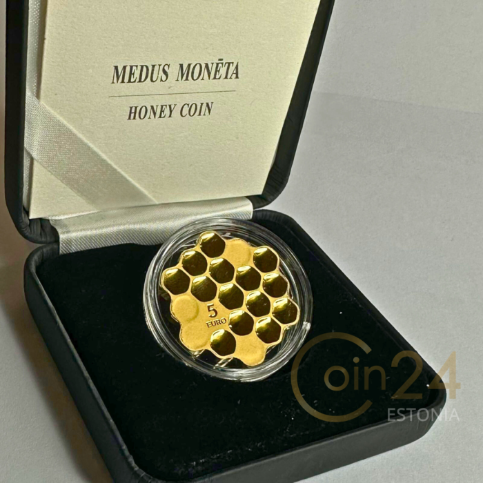 honey1 Gold plated silver coin 5 euro Latvia 2018 – Honey coin - Image 4